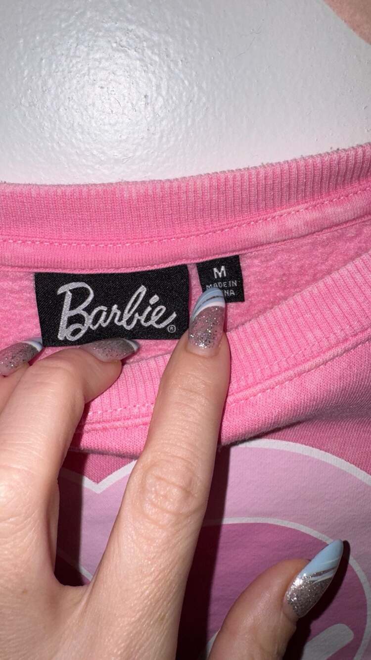Barbie - Picture 2 of 3